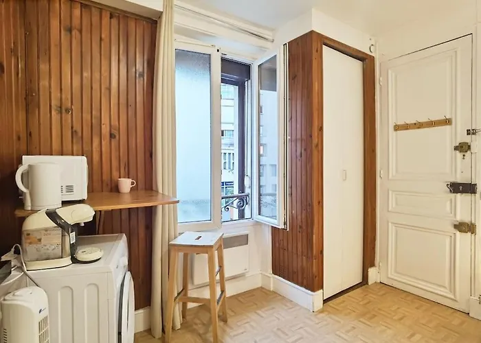 Full Equipped Sunshine Near Bibliotheque アパート *